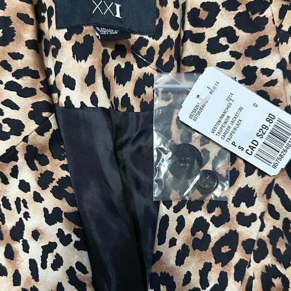 NWT Leopard Print Blazer by XXI - Picture 3 of 4